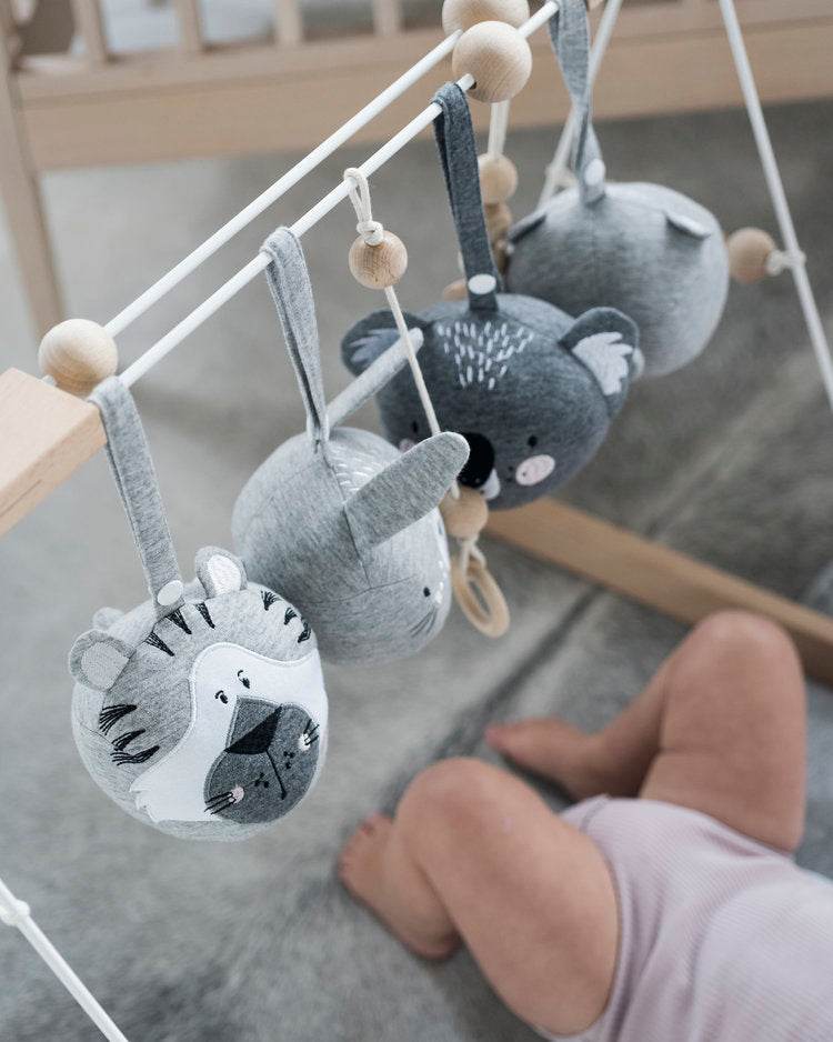 Mister Fly Pram Rattle Ball - Tiger - Image 3